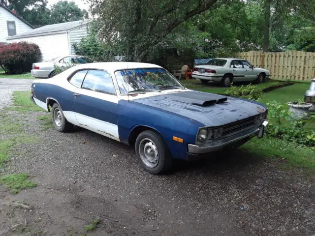 1975 Dodge Dart SE hang 10