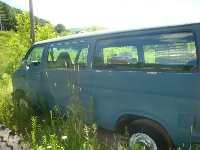 1975 Dodge Ram Van 250 Window Van