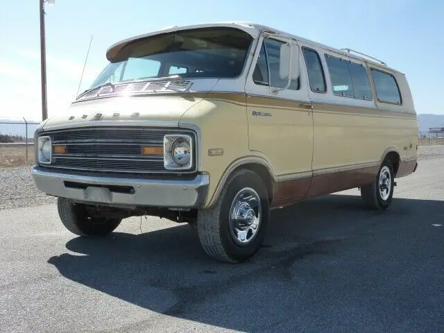 1975 Dodge Ram Van