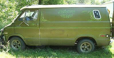 1975 Dodge B100 Van