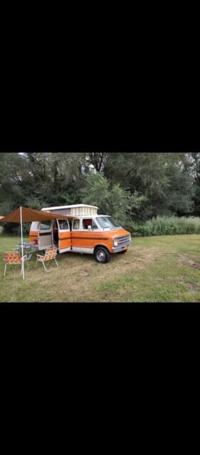 1975 Dodge Van B200