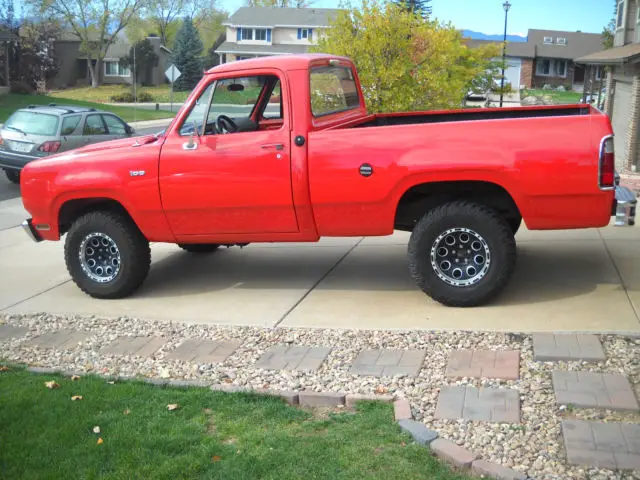 1975 Dodge Power Wagon