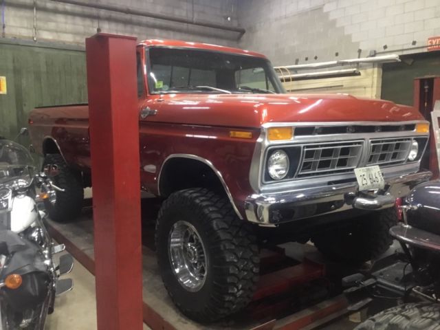 1975 Ford F-250 XLT