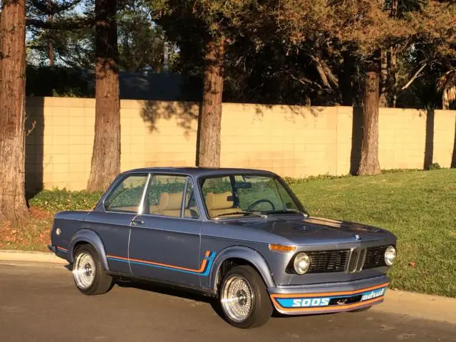 1975 BMW 2002 Turbo Tribute car