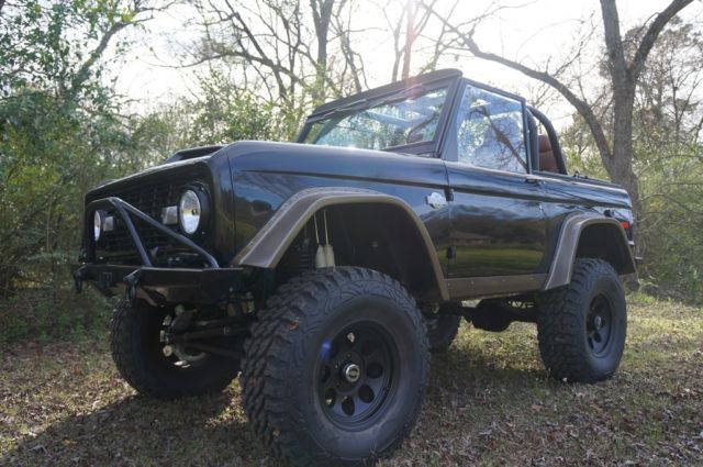 1975 Ford Bronco King Ranch