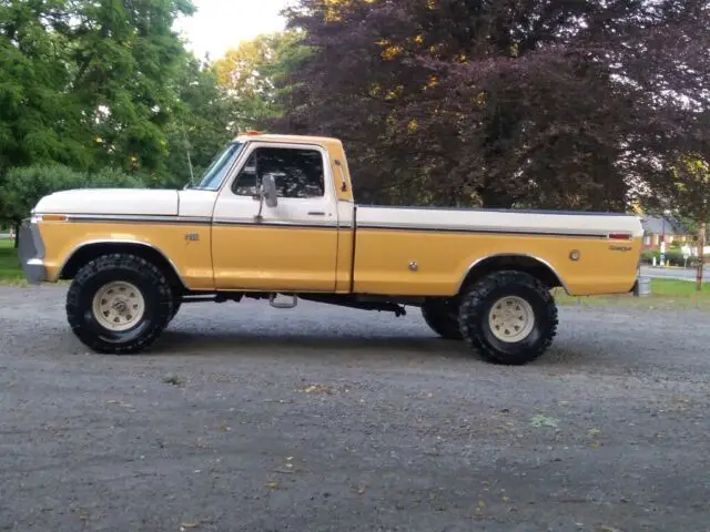 1975 Ford F-100 XLT