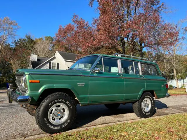 1975 Jeep Wagoneer Custom