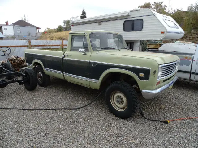 1975 International Harvester 200 Deluxe