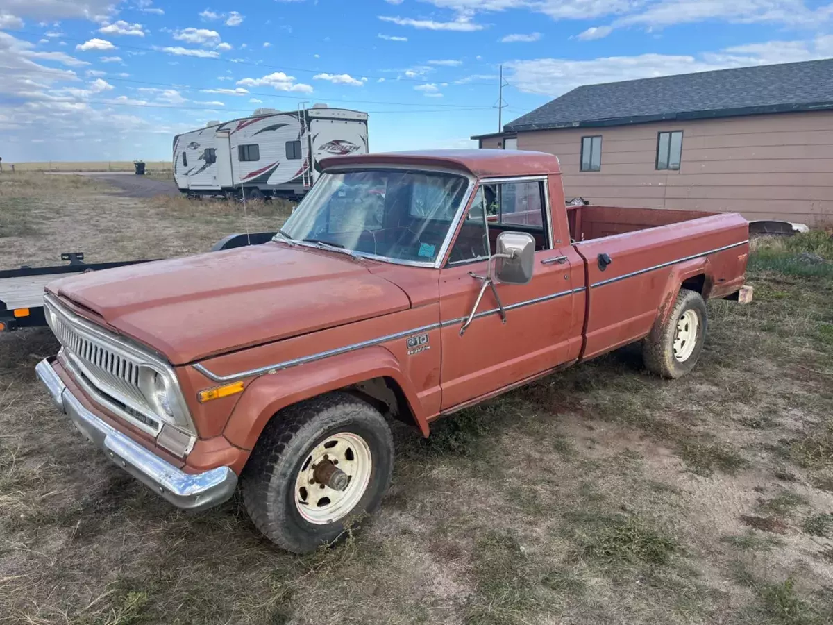 1975 Jeep J-10