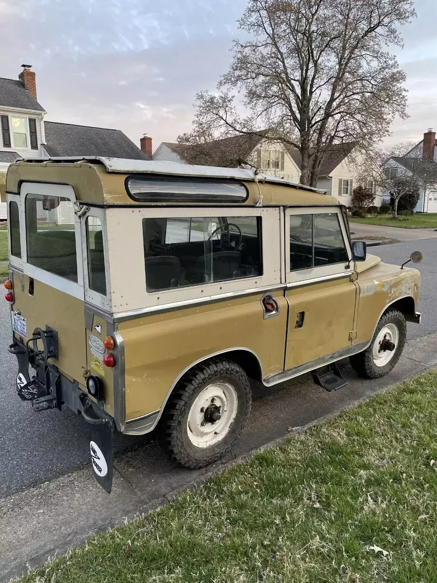 1975 Land Rover Series III santana