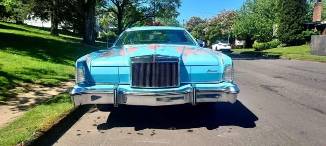 1975 Lincoln Continental blue diamond