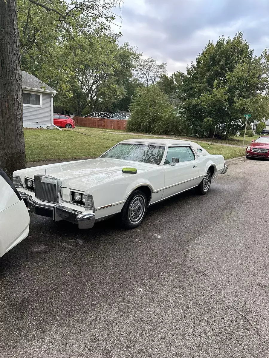 1975 Lincoln Continental