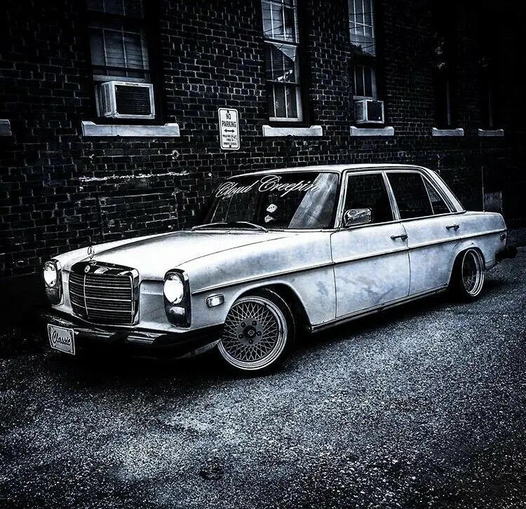 1975 Mercedes-Benz 240D diesel