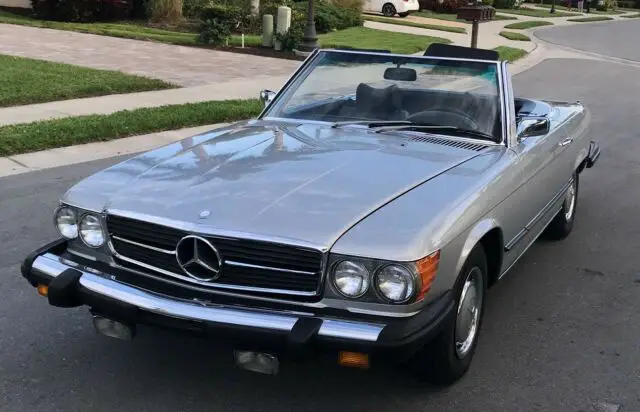 1975 Mercedes-Benz 400-Series SL