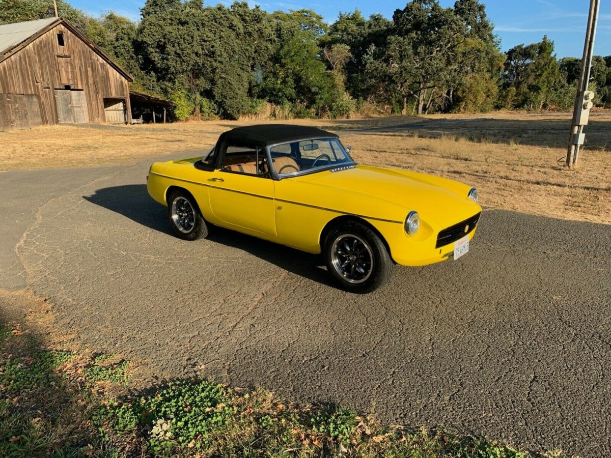 1975 MG MGB