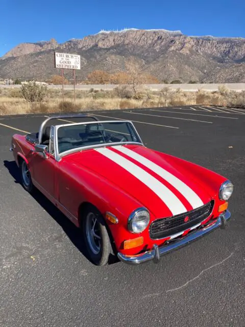 1975 MG Midget black leather