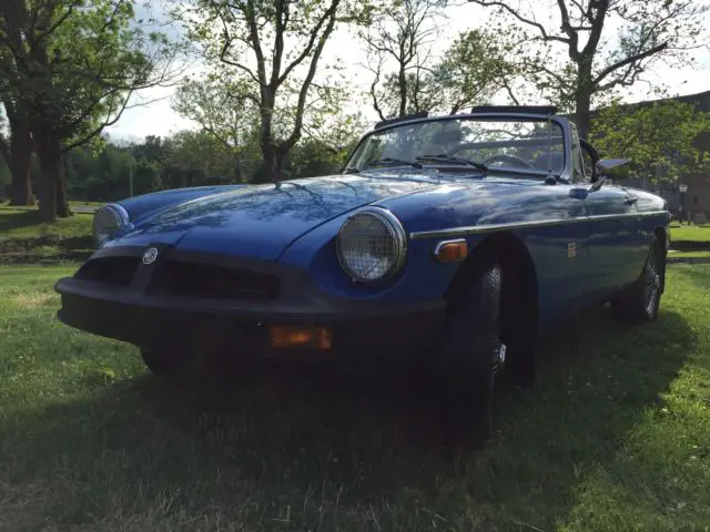 1975 MG MGB ROADSTER