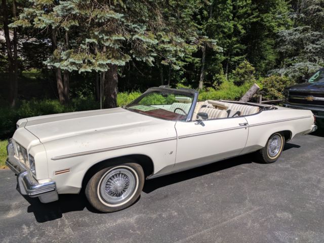 1975 Oldsmobile Eighty-Eight Delta 88 Royale Convertible