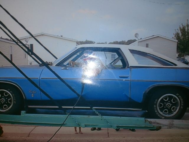 1975 Oldsmobile Cutlass "S"