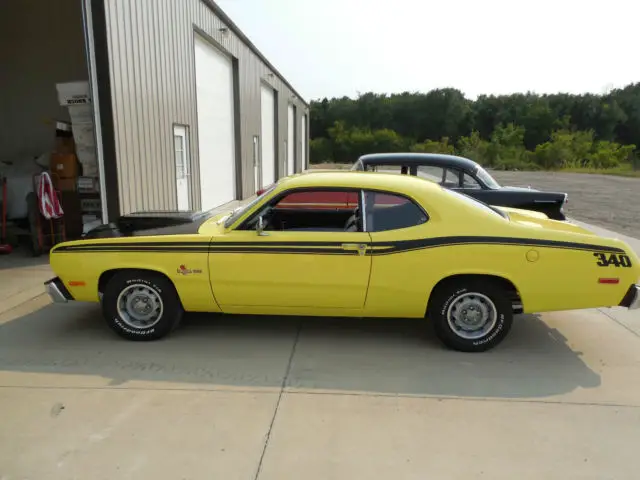 1975 Plymouth Duster