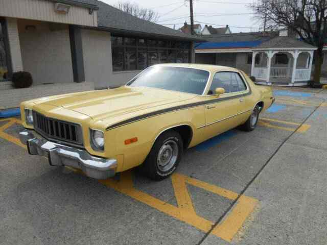 1975 Plymouth Road Runner --