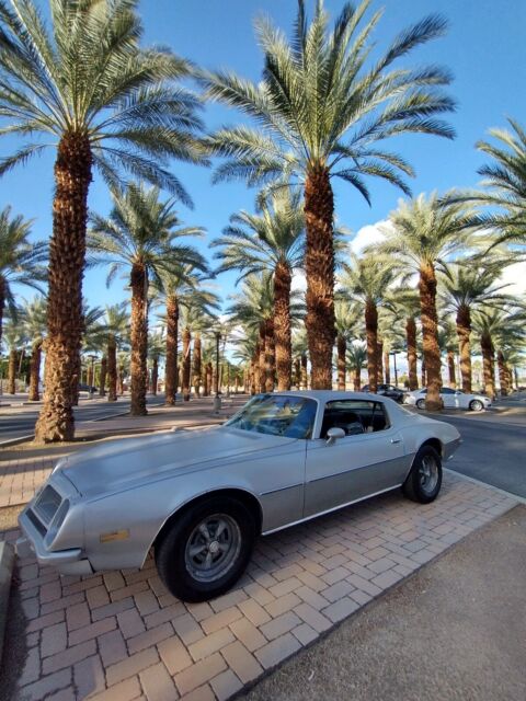 1975 Pontiac Firebird ... 455 V8 - 1970 GTO heads - 700R4 - 12 bolt differential