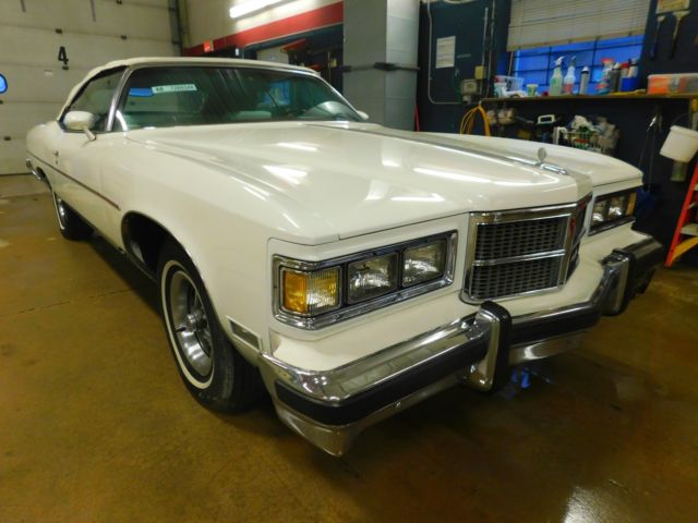 1975 Pontiac Grand Ville