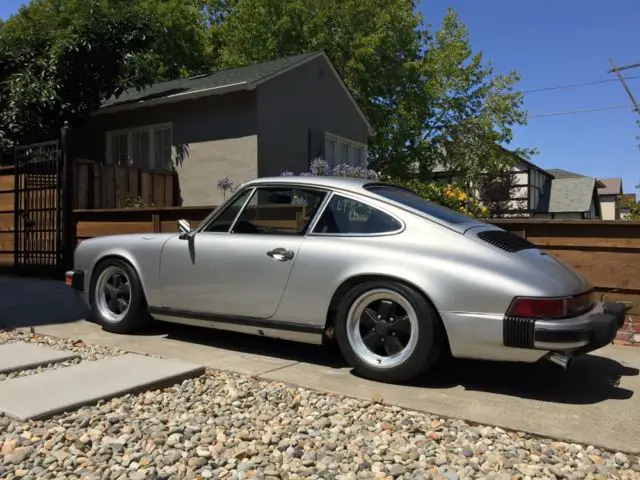 1975 Porsche 911 Elephant Racing 911s