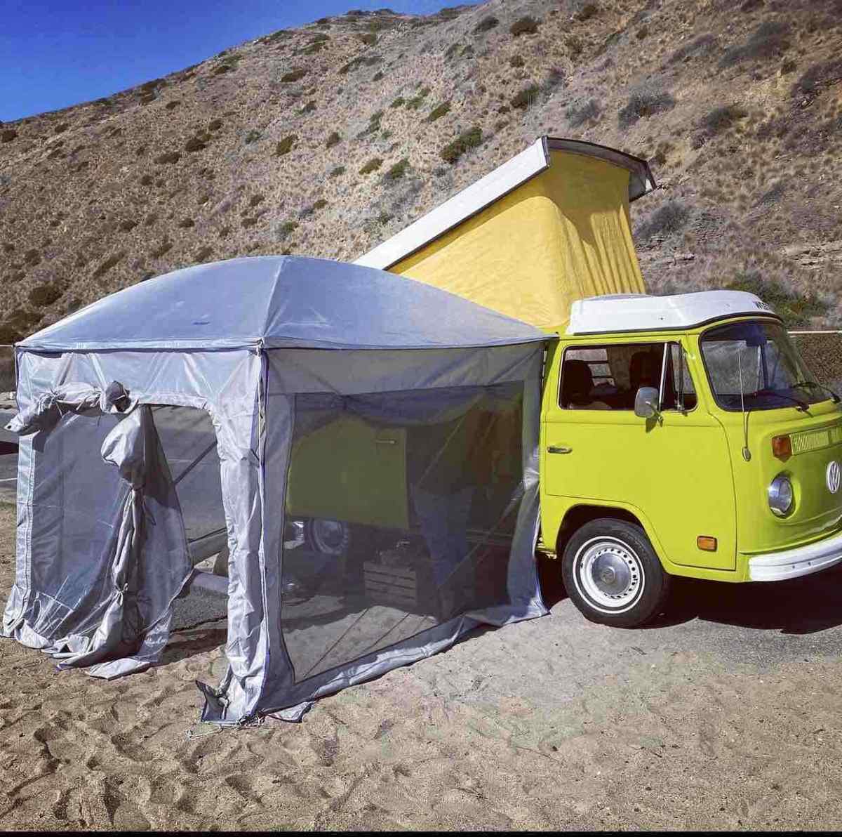 1975 Volkswagen Westfalia Bus