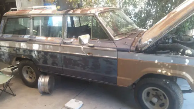 1976 Jeep Wagoneer