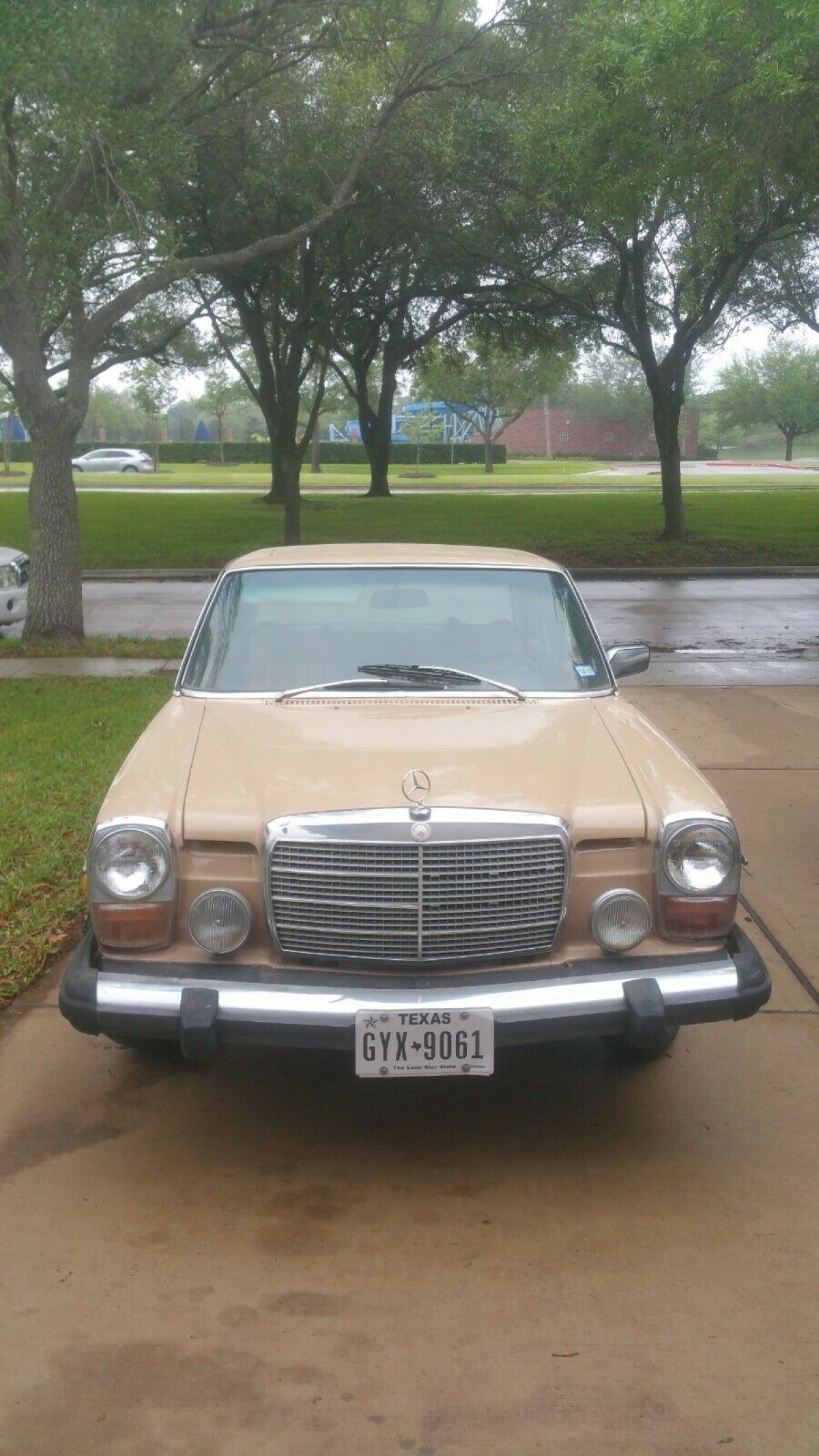 1976 Mercedes-Benz SL-Class