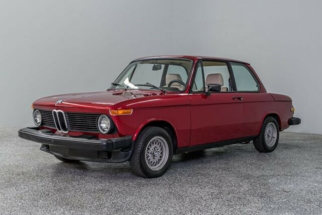 1976 BMW 2002 --