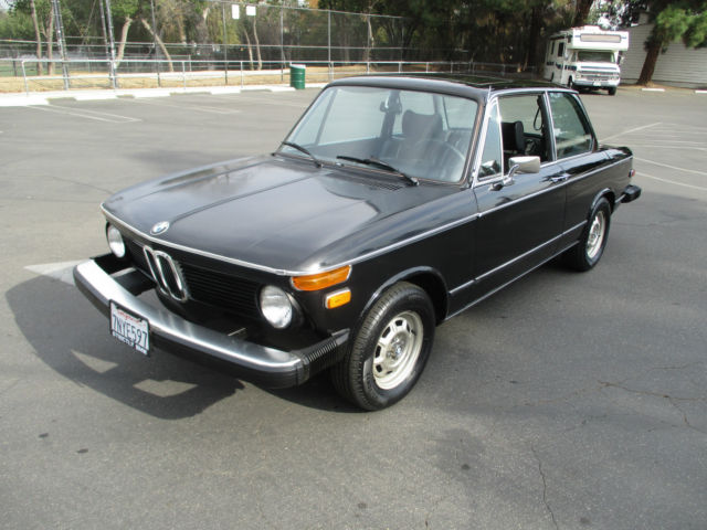 1976 BMW 2002 Very Original, Schwarz Black, Sunroof, Solid car