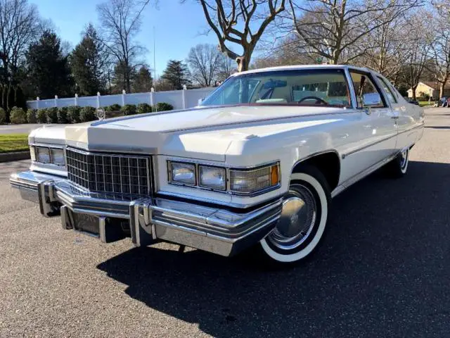 1976 Cadillac DeVille COUPE