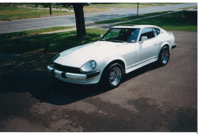 1976 Nissan 280Z Base Coupe 2-Door