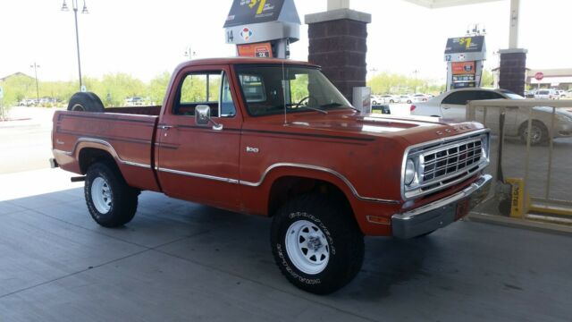 1976 Dodge Power Wagon