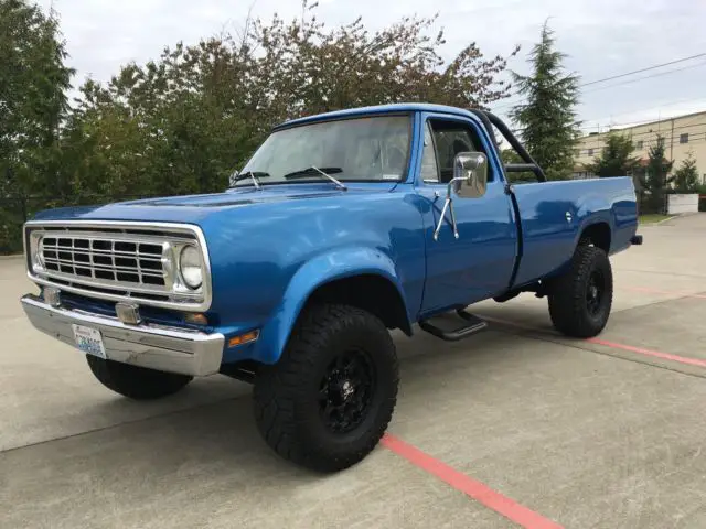 1976 Dodge Power Wagon