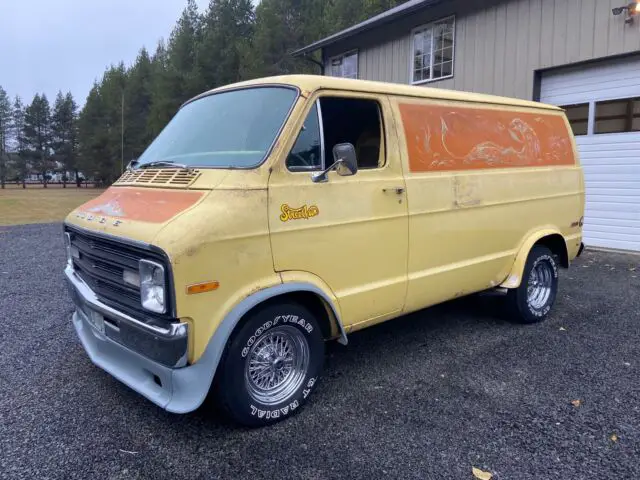 1976 Dodge Street Van B200