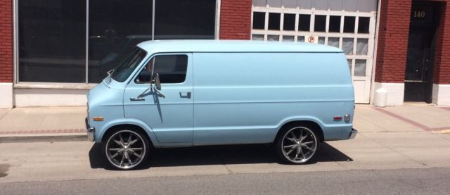 1976 Dodge Van B200