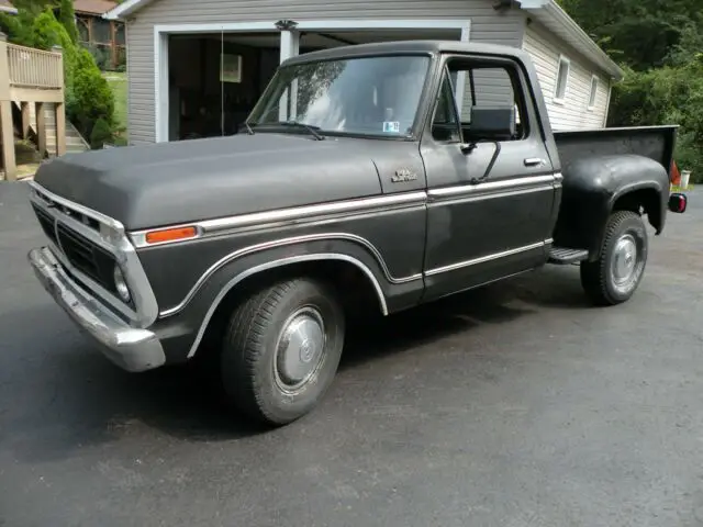 1976 Ford F-100 Custom