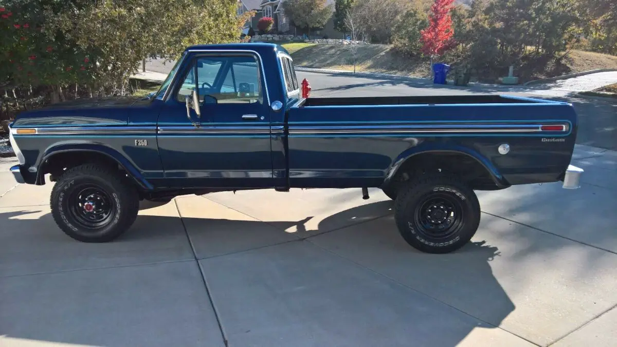 1976 Ford F-250 Custom