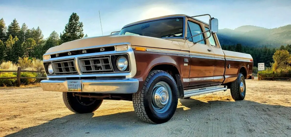 1976 Ford F-350 Camper Special