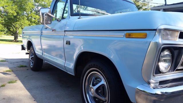 1976 Ford F-100 Custom