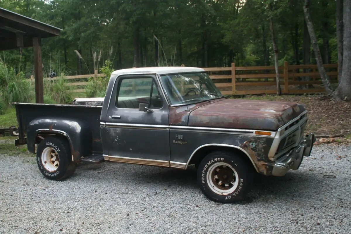 1976 Ford F-100