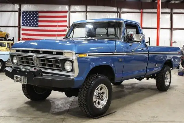 1976 Ford F-250 --