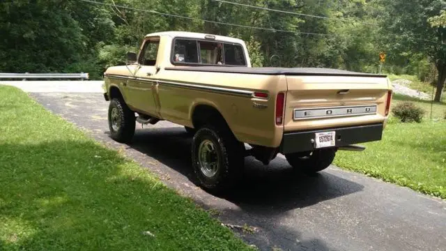 1976 Ford F-250