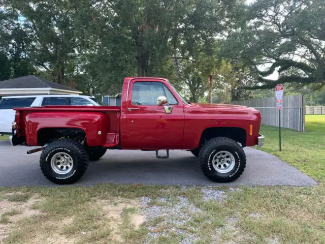 1976 GMC K15 High Sierra