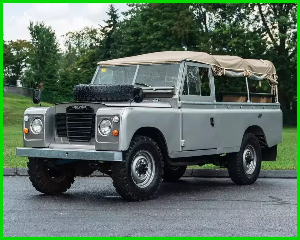 1976 Land Rover Santana 109