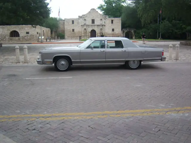 1976 Lincoln Continental