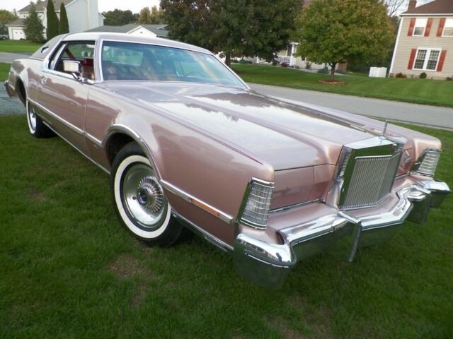 1976 Lincoln Mark Series Luxury Group
